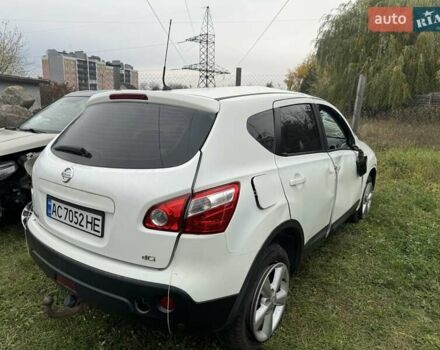 Білий Ніссан Кашкай, об'ємом двигуна 1.5 л та пробігом 257 тис. км за 3300 $, фото 5 на Automoto.ua