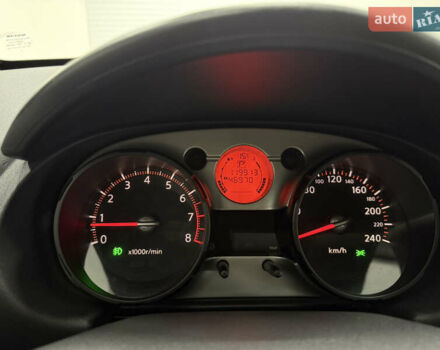 Белый Ниссан Кашкай, объемом двигателя 2 л и пробегом 115 тыс. км за 10300 $, фото 15 на Automoto.ua