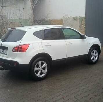 Белый Ниссан Кашкай, объемом двигателя 1.46 л и пробегом 252 тыс. км за 7399 $, фото 8 на Automoto.ua