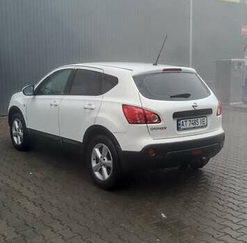 Белый Ниссан Кашкай, объемом двигателя 1.46 л и пробегом 252 тыс. км за 7399 $, фото 13 на Automoto.ua