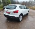 Белый Ниссан Кашкай, объемом двигателя 1.6 л и пробегом 152 тыс. км за 8350 $, фото 4 на Automoto.ua