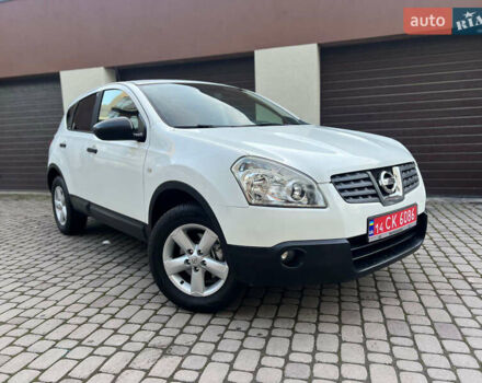 Белый Ниссан Кашкай, объемом двигателя 1.6 л и пробегом 159 тыс. км за 8499 $, фото 9 на Automoto.ua