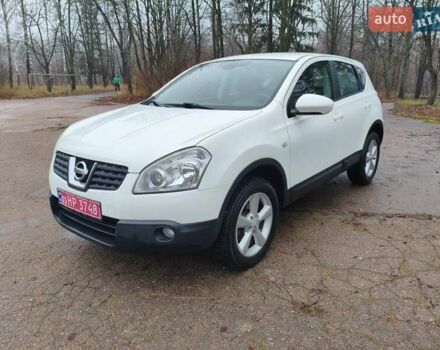 Белый Ниссан Кашкай, объемом двигателя 1.6 л и пробегом 152 тыс. км за 8350 $, фото 14 на Automoto.ua