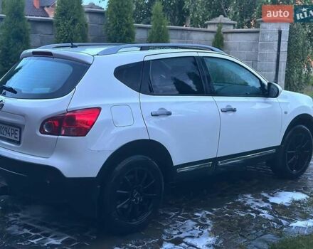 Белый Ниссан Кашкай, объемом двигателя 1.46 л и пробегом 234 тыс. км за 7800 $, фото 3 на Automoto.ua