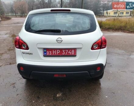 Белый Ниссан Кашкай, объемом двигателя 1.6 л и пробегом 152 тыс. км за 8350 $, фото 9 на Automoto.ua