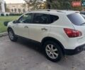 Белый Ниссан Кашкай, объемом двигателя 2 л и пробегом 170 тыс. км за 9000 $, фото 6 на Automoto.ua
