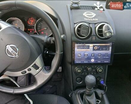 Белый Ниссан Кашкай, объемом двигателя 2 л и пробегом 170 тыс. км за 9000 $, фото 12 на Automoto.ua