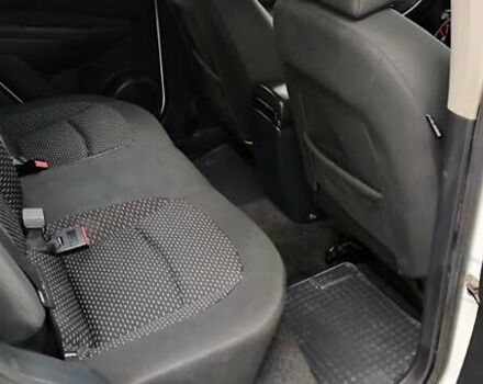 Білий Ніссан Кашкай, об'ємом двигуна 1.6 л та пробігом 246 тис. км за 8499 $, фото 7 на Automoto.ua