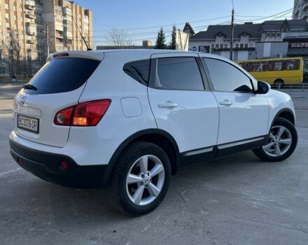 Белый Ниссан Кашкай, объемом двигателя 2 л и пробегом 180 тыс. км за 8900 $, фото 1 на Automoto.ua