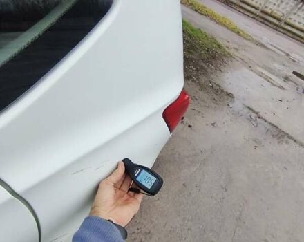 Белый Ниссан Кашкай, объемом двигателя 1.6 л и пробегом 152 тыс. км за 8350 $, фото 65 на Automoto.ua