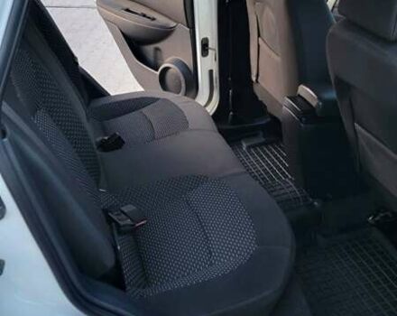 Белый Ниссан Кашкай, объемом двигателя 1.5 л и пробегом 280 тыс. км за 8400 $, фото 9 на Automoto.ua