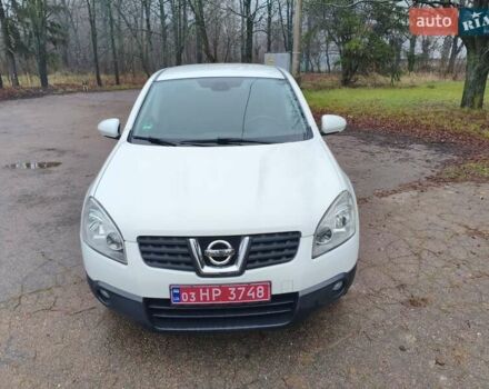 Белый Ниссан Кашкай, объемом двигателя 1.6 л и пробегом 152 тыс. км за 8350 $, фото 15 на Automoto.ua