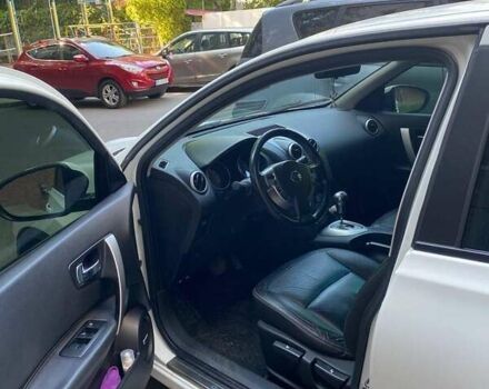 Белый Ниссан Кашкай, объемом двигателя 2 л и пробегом 134 тыс. км за 11000 $, фото 7 на Automoto.ua