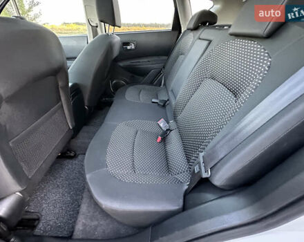Білий Ніссан Кашкай, об'ємом двигуна 1.6 л та пробігом 176 тис. км за 10599 $, фото 50 на Automoto.ua