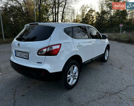 Белый Ниссан Кашкай, объемом двигателя 1.5 л и пробегом 230 тыс. км за 9700 $, фото 19 на Automoto.ua