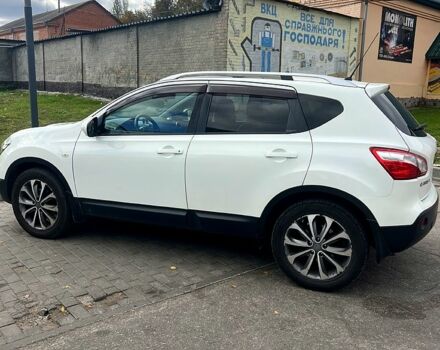 Белый Ниссан Кашкай, объемом двигателя 2 л и пробегом 163 тыс. км за 11800 $, фото 1 на Automoto.ua