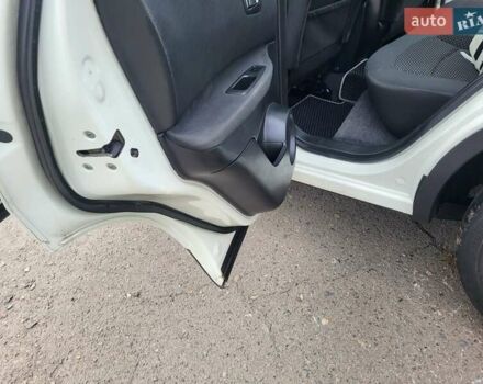 Білий Ніссан Кашкай, об'ємом двигуна 1.5 л та пробігом 217 тис. км за 9300 $, фото 125 на Automoto.ua
