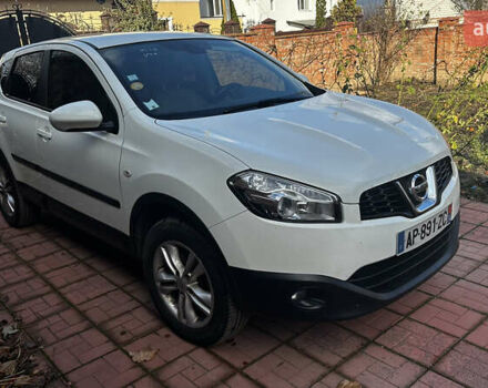 Білий Ніссан Кашкай, об'ємом двигуна 1.46 л та пробігом 229 тис. км за 10300 $, фото 4 на Automoto.ua