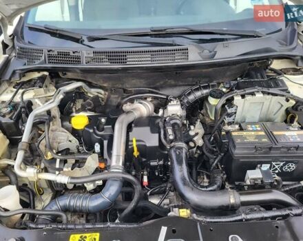 Білий Ніссан Кашкай, об'ємом двигуна 1.5 л та пробігом 217 тис. км за 9300 $, фото 139 на Automoto.ua