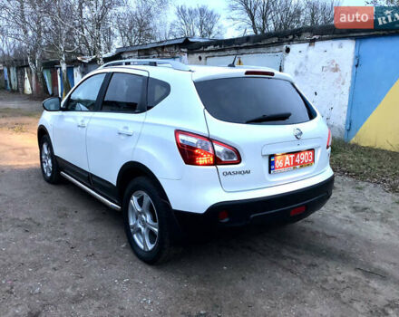 Белый Ниссан Кашкай, объемом двигателя 2 л и пробегом 195 тыс. км за 11655 $, фото 110 на Automoto.ua