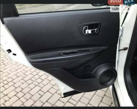 Білий Ніссан Кашкай, об'ємом двигуна 1.5 л та пробігом 270 тис. км за 10250 $, фото 4 на Automoto.ua