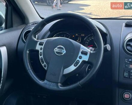 Белый Ниссан Кашкай, объемом двигателя 1.5 л и пробегом 245 тыс. км за 10590 $, фото 23 на Automoto.ua