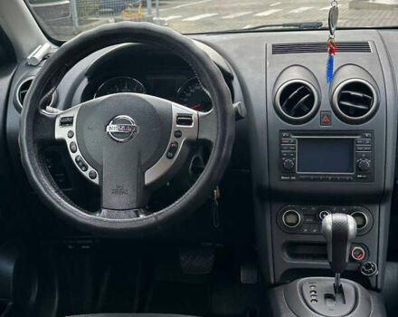 Белый Ниссан Кашкай, объемом двигателя 2 л и пробегом 119 тыс. км за 9700 $, фото 13 на Automoto.ua