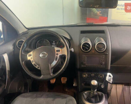 Білий Ніссан Кашкай, об'ємом двигуна 1.5 л та пробігом 203 тис. км за 10000 $, фото 5 на Automoto.ua