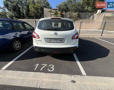 Белый Ниссан Кашкай, объемом двигателя 2.01 л и пробегом 121 тыс. км за 8900 $, фото 5 на Automoto.ua