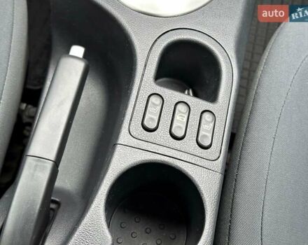 Белый Ниссан Кашкай, объемом двигателя 2 л и пробегом 122 тыс. км за 10700 $, фото 45 на Automoto.ua