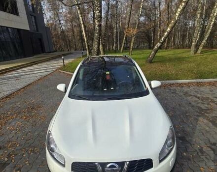 Белый Ниссан Кашкай, объемом двигателя 2 л и пробегом 246 тыс. км за 10200 $, фото 1 на Automoto.ua