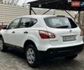 Белый Ниссан Кашкай, объемом двигателя 2 л и пробегом 122 тыс. км за 10700 $, фото 25 на Automoto.ua