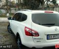 Белый Ниссан Кашкай, объемом двигателя 1.5 л и пробегом 225 тыс. км за 11000 $, фото 2 на Automoto.ua
