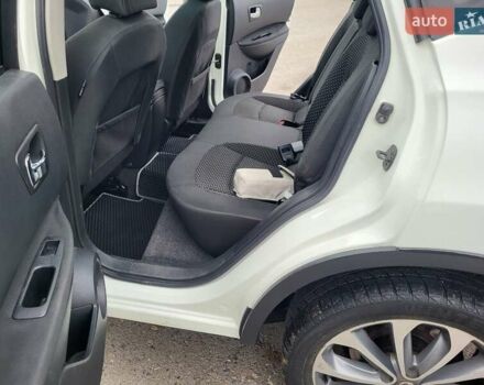 Білий Ніссан Кашкай, об'ємом двигуна 1.5 л та пробігом 217 тис. км за 9300 $, фото 105 на Automoto.ua