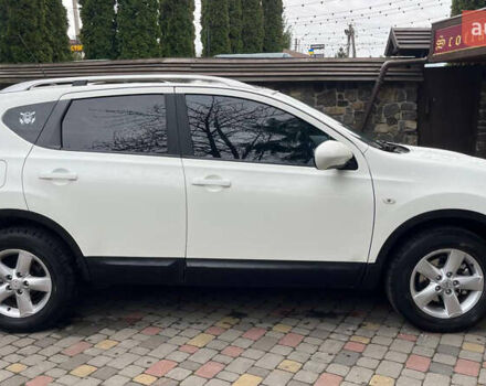 Белый Ниссан Кашкай, объемом двигателя 1.5 л и пробегом 187 тыс. км за 8900 $, фото 3 на Automoto.ua