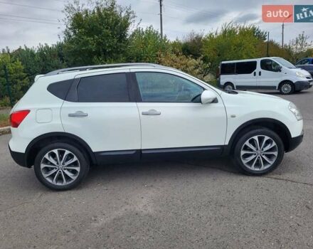 Білий Ніссан Кашкай, об'ємом двигуна 1.5 л та пробігом 217 тис. км за 9300 $, фото 49 на Automoto.ua