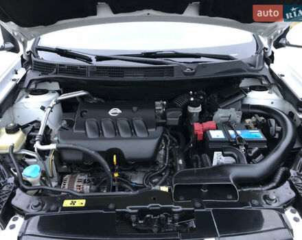 Белый Ниссан Кашкай, объемом двигателя 2 л и пробегом 195 тыс. км за 11655 $, фото 73 на Automoto.ua