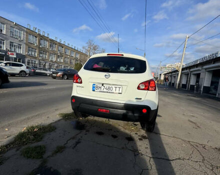 Белый Ниссан Кашкай, объемом двигателя 2 л и пробегом 101 тыс. км за 11500 $, фото 12 на Automoto.ua