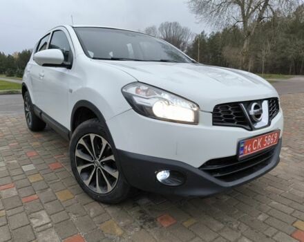 Белый Ниссан Кашкай, объемом двигателя 1.6 л и пробегом 246 тыс. км за 8299 $, фото 1 на Automoto.ua