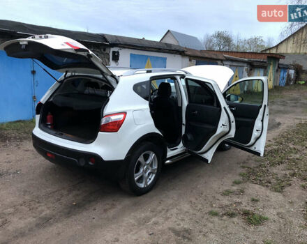 Белый Ниссан Кашкай, объемом двигателя 2 л и пробегом 195 тыс. км за 11655 $, фото 81 на Automoto.ua