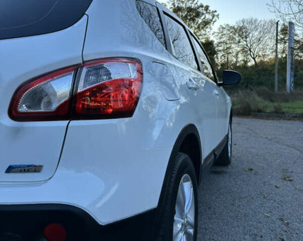 Белый Ниссан Кашкай, объемом двигателя 1.5 л и пробегом 230 тыс. км за 9700 $, фото 11 на Automoto.ua