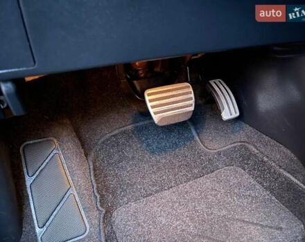 Білий Ніссан Кашкай, об'ємом двигуна 2 л та пробігом 248 тис. км за 11400 $, фото 11 на Automoto.ua