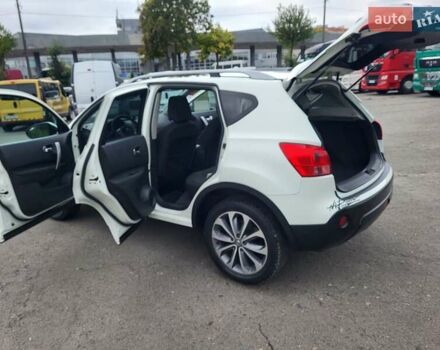 Білий Ніссан Кашкай, об'ємом двигуна 1.5 л та пробігом 217 тис. км за 9300 $, фото 83 на Automoto.ua