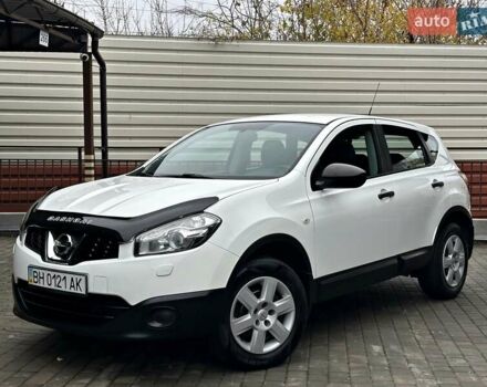 Белый Ниссан Кашкай, объемом двигателя 2 л и пробегом 122 тыс. км за 10700 $, фото 12 на Automoto.ua