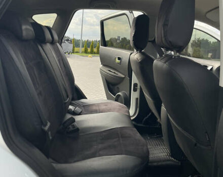 Білий Ніссан Кашкай, об'ємом двигуна 2 л та пробігом 320 тис. км за 9600 $, фото 10 на Automoto.ua