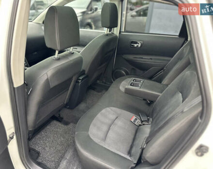 Белый Ниссан Кашкай, объемом двигателя 2 л и пробегом 173 тыс. км за 9888 $, фото 10 на Automoto.ua