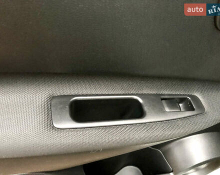 Белый Ниссан Кашкай, объемом двигателя 2 л и пробегом 195 тыс. км за 11655 $, фото 34 на Automoto.ua