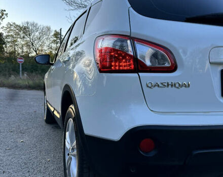 Белый Ниссан Кашкай, объемом двигателя 1.46 л и пробегом 231 тыс. км за 9550 $, фото 14 на Automoto.ua