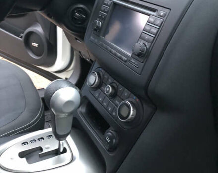 Белый Ниссан Кашкай, объемом двигателя 2 л и пробегом 195 тыс. км за 11655 $, фото 58 на Automoto.ua