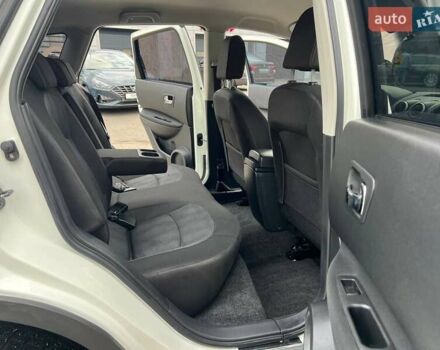 Белый Ниссан Кашкай, объемом двигателя 2 л и пробегом 227 тыс. км за 8900 $, фото 22 на Automoto.ua